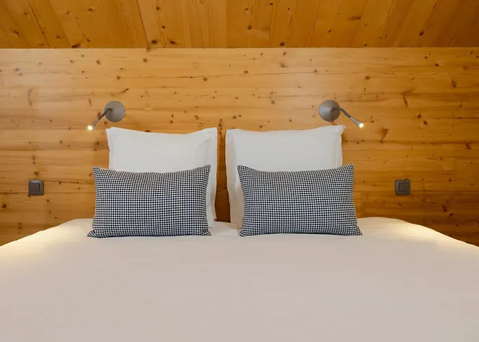 De L'arve By Happyculture Hotell 3*