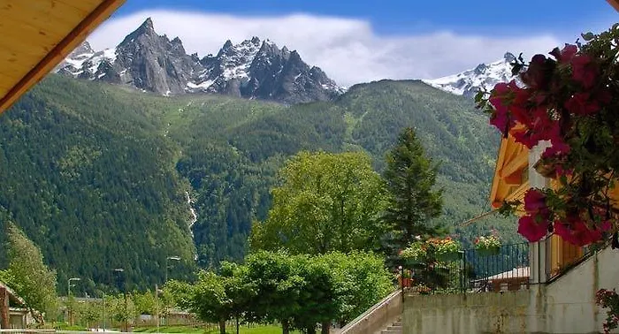 Hotell De L'arve By Happyculture Chamonix