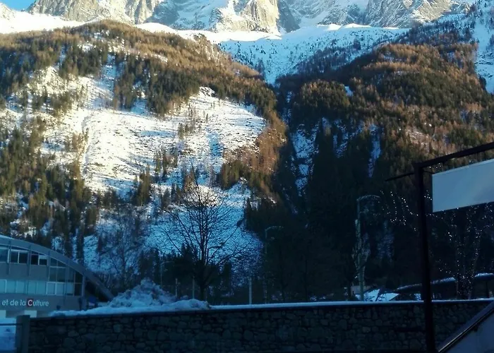 Hotell De L'arve By Happyculture