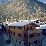 De L'arve By Happyculture Hotel 3*
