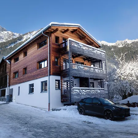 De L'arve 3* Chamonix