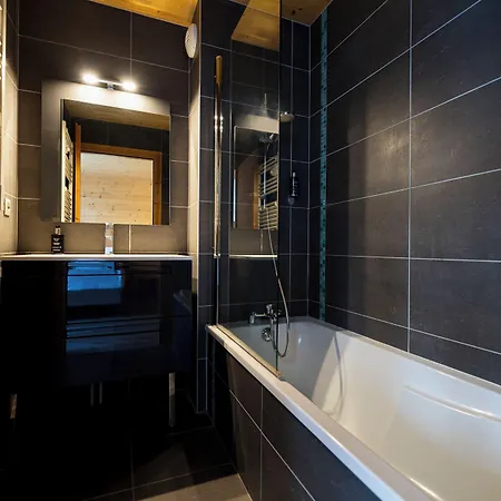 De L'arve By Happyculture Otel