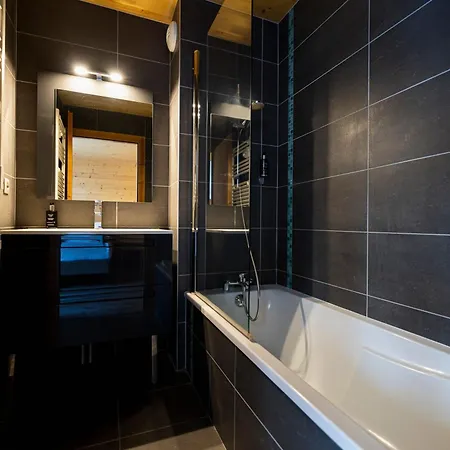 De L'arve By Happyculture Chamonix Mont Blanc