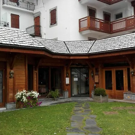 De L'arve By Happyculture Hotel